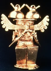 Darien Pektorale (gegossenes Gold)